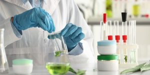 Giải pháp khắc phục nhược điểm của ngành Dược Giải pháp khắc phục nhược điểm của ngành Dược